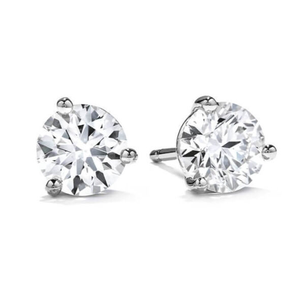 HEARTS ON FIRE THREE-PRONG STUD EARRINGS