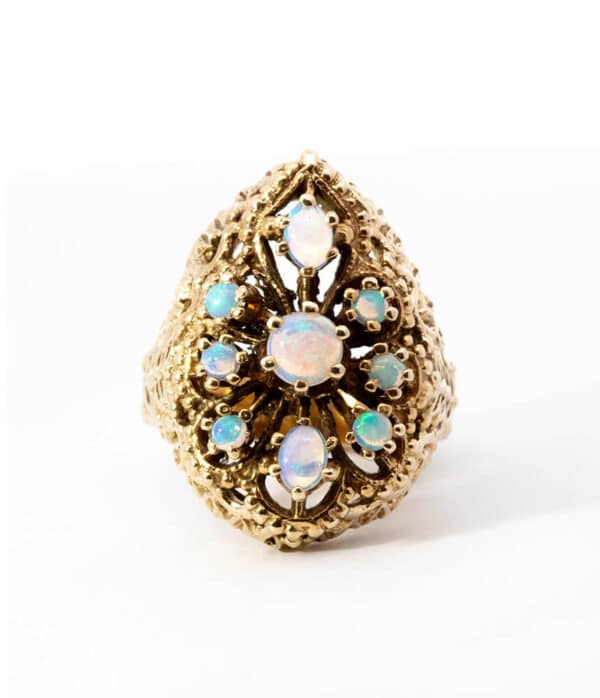 ESTATE 9 OPAL RING