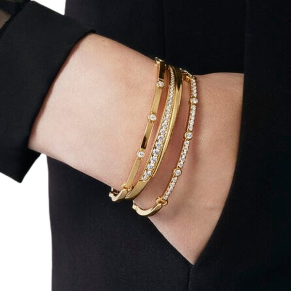 HEARTS ON FIRE COPLEY DIAMOND BANGLE HFBDCOP01108W-M - Image 3