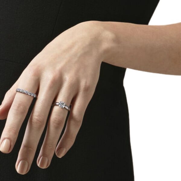 HEARTS ON FIRE SIGNATURE 9-STONE BAND UU29438WGHV0906500 - Image 3