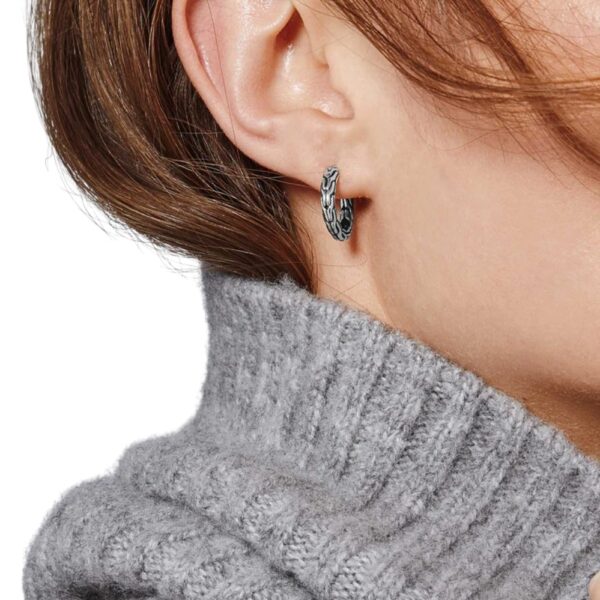 JOHN HARDY CARVED CHAIN HOOP EARRINGS EB999709 - Image 4