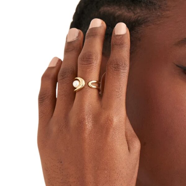GOLD PEARL SCULPTED ADJUSTABLE RING R043-02G - Image 2