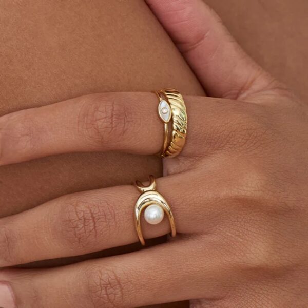 GOLD PEARL SCULPTED ADJUSTABLE RING R043-02G - Image 3