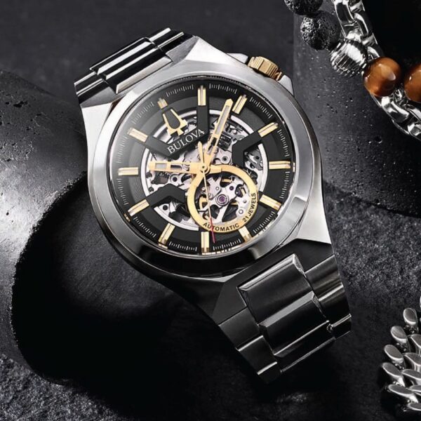 BULOVA MAQUINA WATCH 98A224 - Image 4