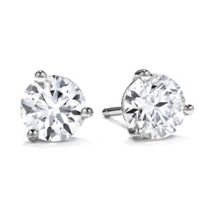 HEARTS ON FIRE THREE-PRONG STUD EARRINGS 3SIE01008W