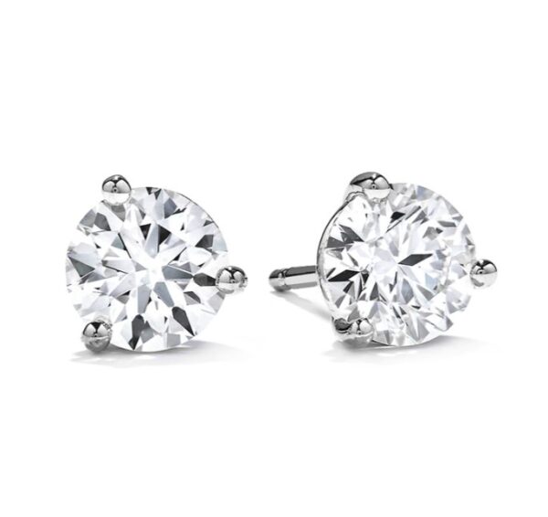 HEARTS ON FIRE THREE-PRONG STUD EARRINGS 3SIE00258W