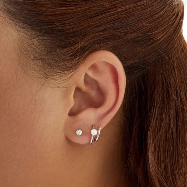 ANIA HAIE SILVER PARALLEL DUO FRESHWATER PEARL HUGGIES E058-02H - Image 2