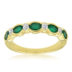 YELLOW GOLD EMERALD & DIAMOND RING C8473EM