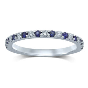 WHITE GOLD SAPPHIRE AND DIAMOND PAVÉ SET RING M4781