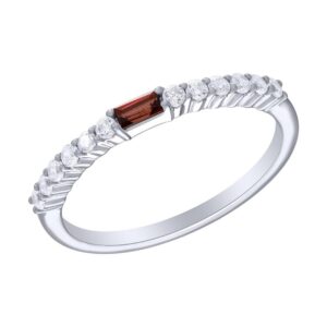 WHITE GOLD RUBY & DIAMOND RING M6779